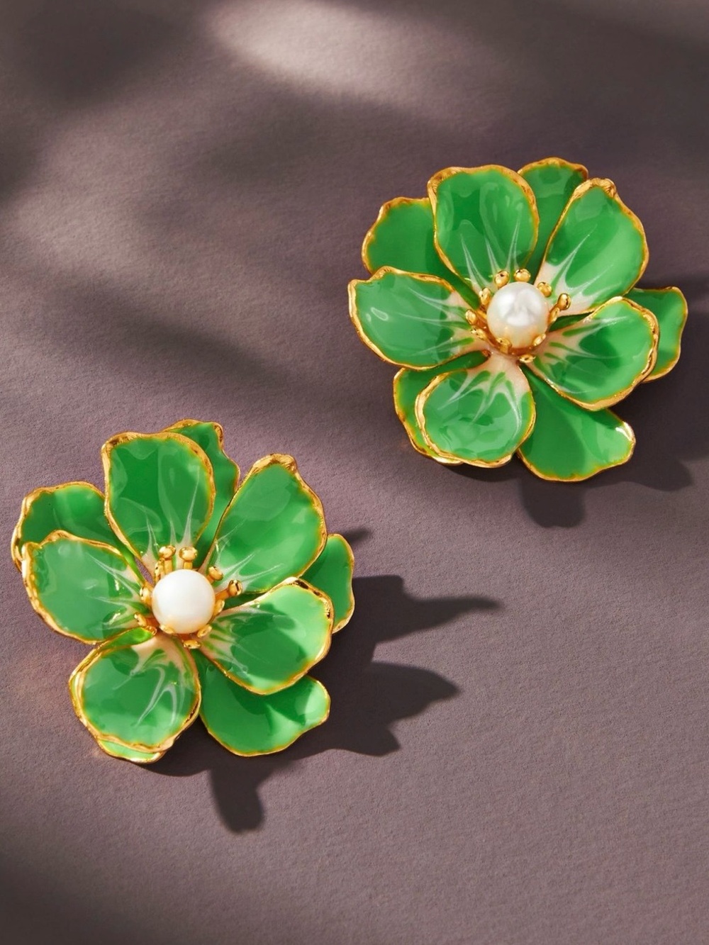 Anthropologie Pink Reef Flower Earrings in Evergreen. Brand new!